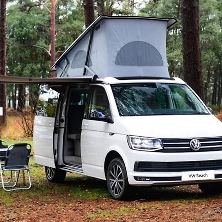 Cookies Campers Dublin - Small Campervan Bagian luar foto