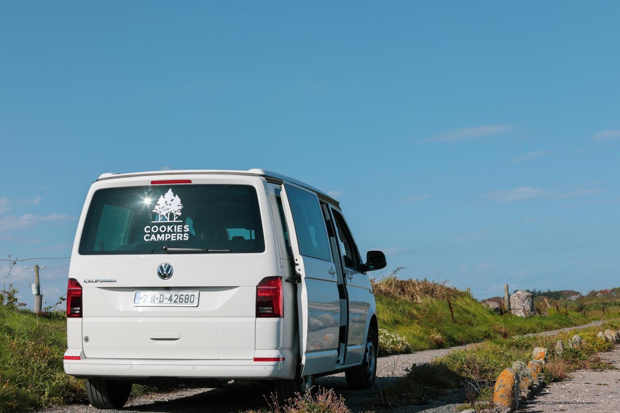 Cookies Campers Dublin - Small Campervan Bagian luar foto